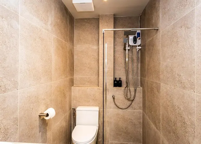 2 Bedroom For 4 Guests Private In Center Of Sathorn *