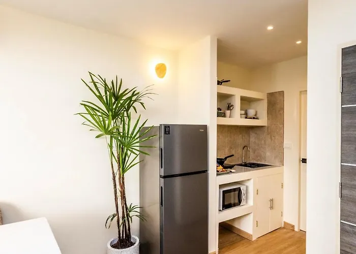 2 Bedroom For 4 Guests Private In Center Of Sathorn Apartamento